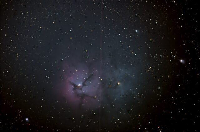 Trifid Nebula (M20) photo