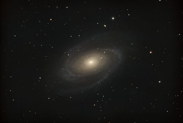 Bode's Galaxy (M81) photo